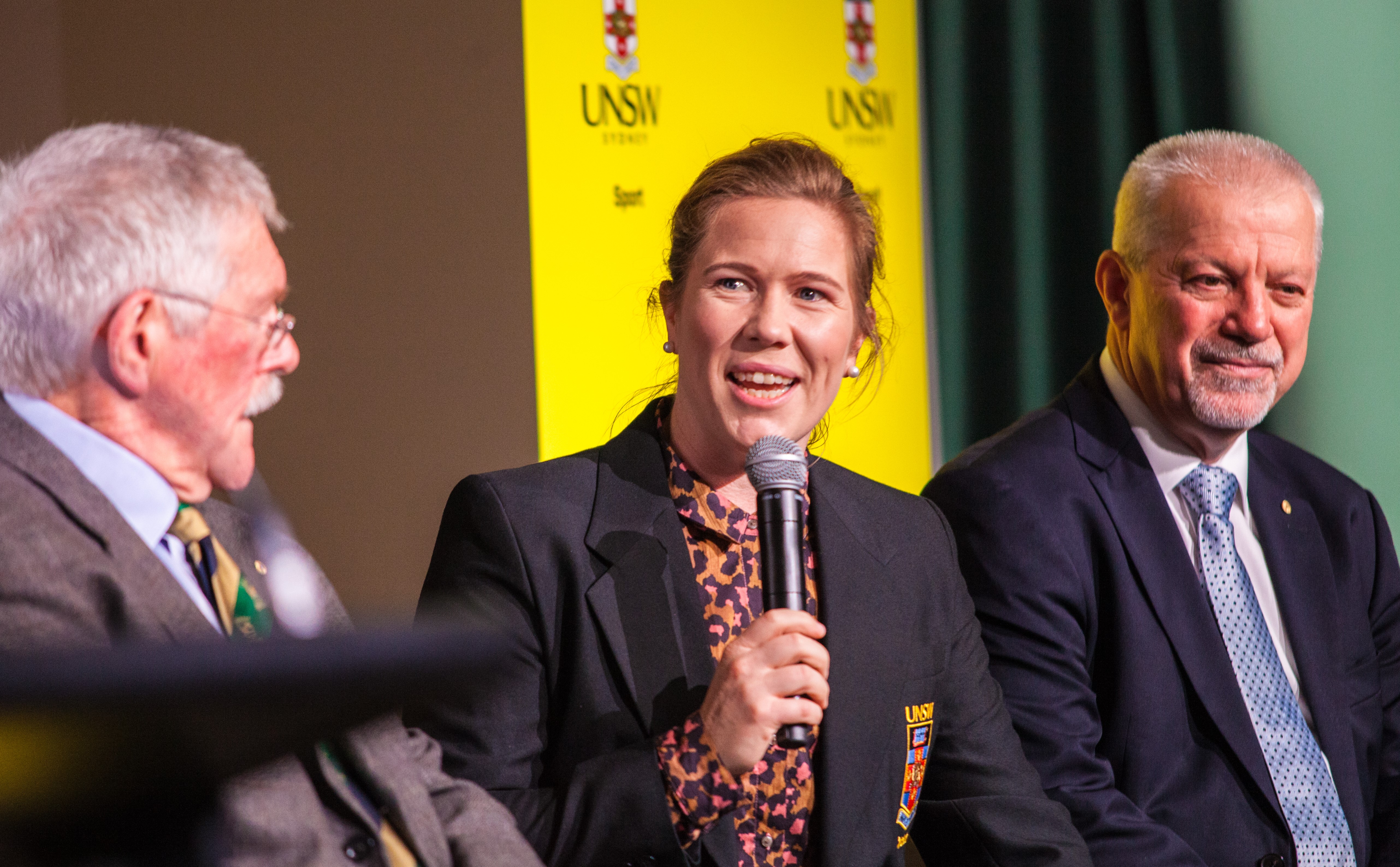Alex Blackwell speaking at the UNSW Sport Hall of Fame in 2018