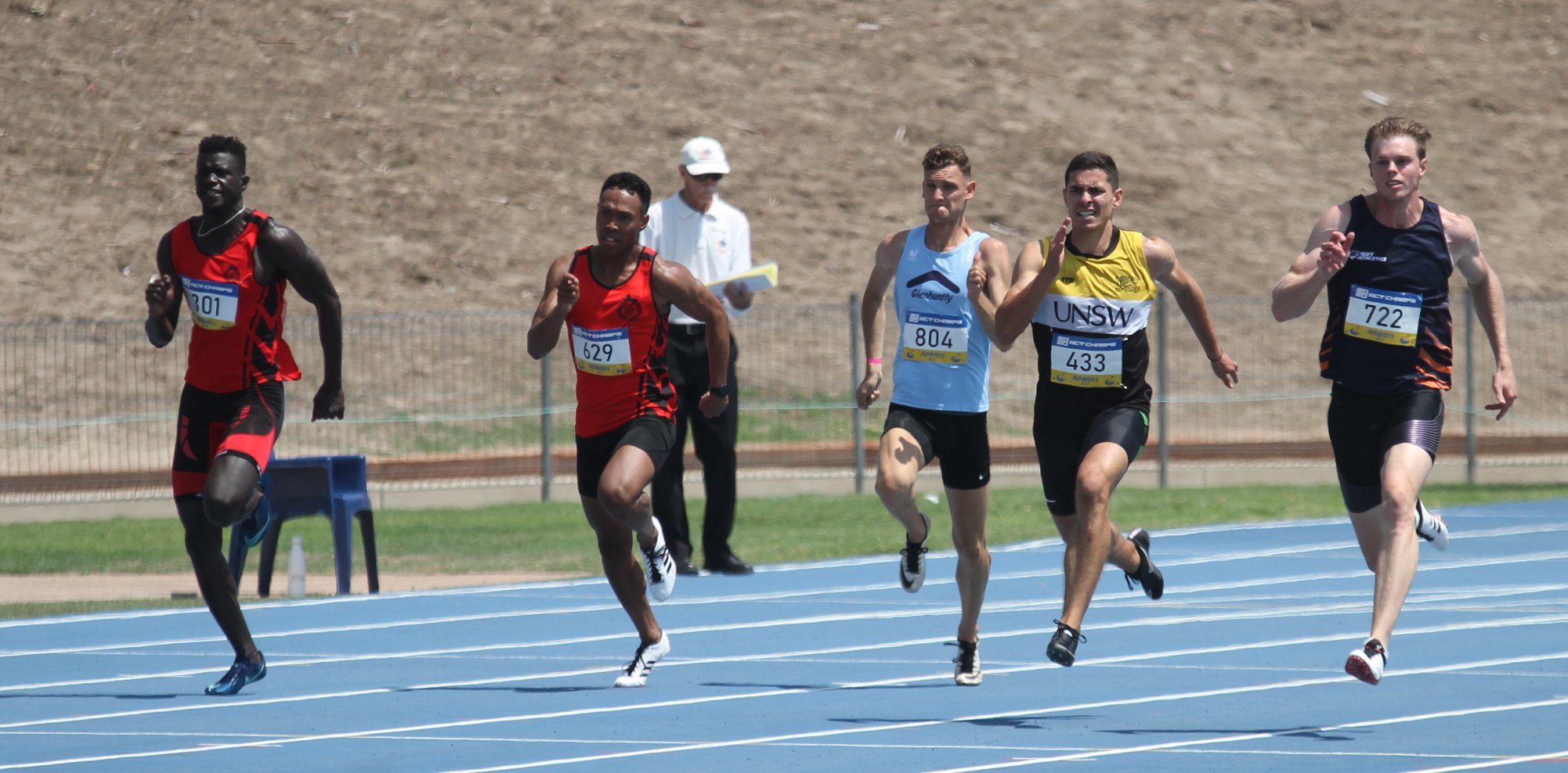 John Gikas in the 200m at ACT Championships