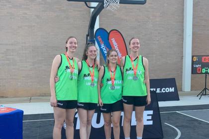 The 2021 Silver Medal-Winning UNSW Women's 3x3 basketball team (Credit - UNSW Basketball).